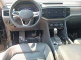 Used 2021 Volkswagen Atlas SEL Premium w/ MDO Package (Bench Seat) image 3