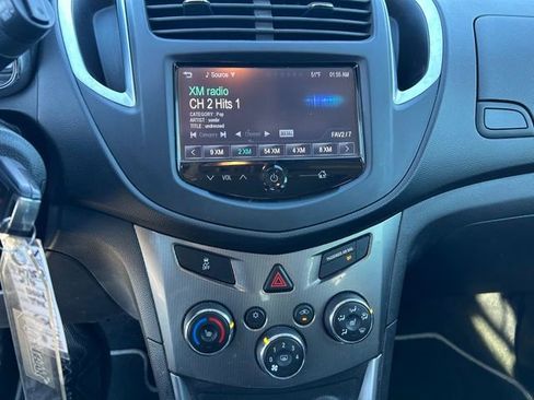 Used 2016 Chevrolet Trax LTZ w/ Midnight Edition image 30
