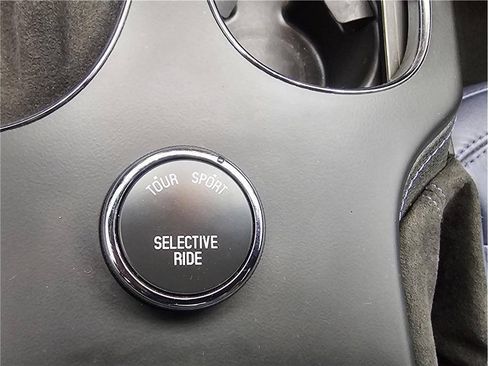 Used 2013 Chevrolet Corvette Grand Sport w/ 4LT Preferred Equipment Group RWD image 13