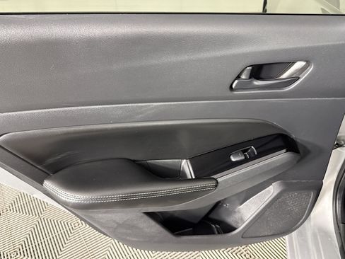 Used 2023 Nissan Altima 2.5 SV FWD image 25