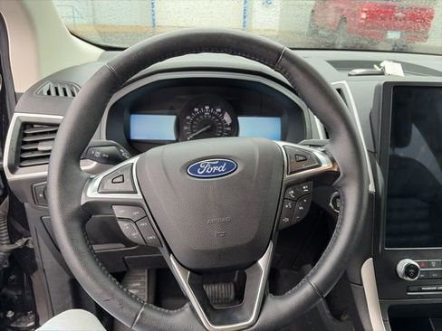 Used 2024 Ford Edge SEL w/ Convenience Package AWD/4WD image 11