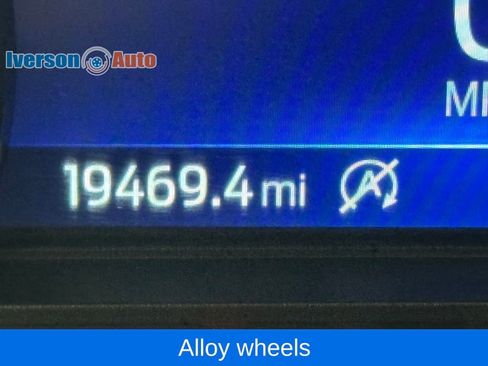 Used 2023 Ford Explorer XLT w/ Equipment Group 202A image 20