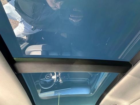 Used 2025 Hyundai Tucson SEL image 16