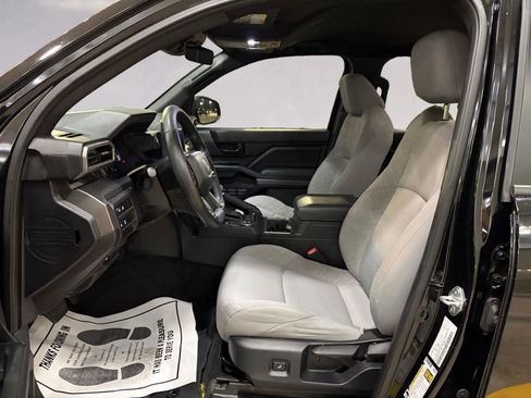 Used 2024 Toyota Tacoma SR5 image 9