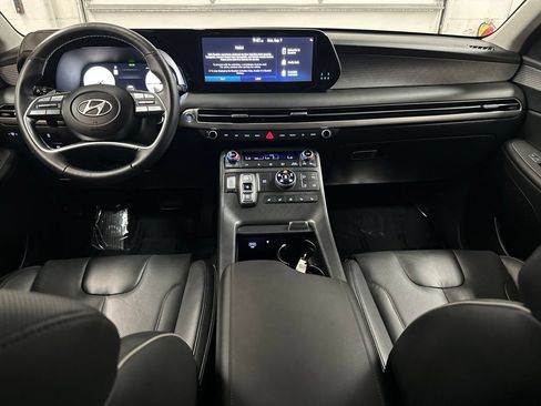 Used 2023 Hyundai Palisade Limited w/ Cargo Package AWD/4WD image 25