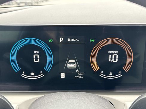 Used 2025 Hyundai Tucson SEL image 11