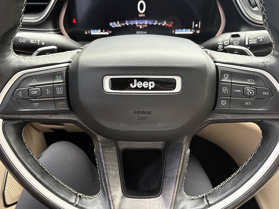 Used 2021 Jeep Grand Cherokee L Limited w/ Luxury Tech Group II AWD/4WD image 19