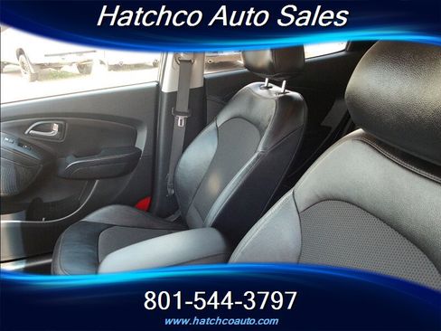 Used 2015 Hyundai Tucson SE AWD/4WD image 16