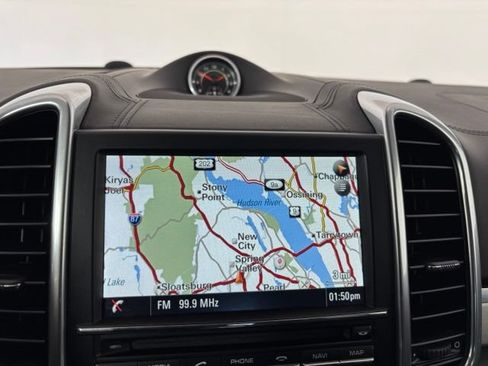 Used 2016 Porsche Cayenne GTS AWD/4WD image 16