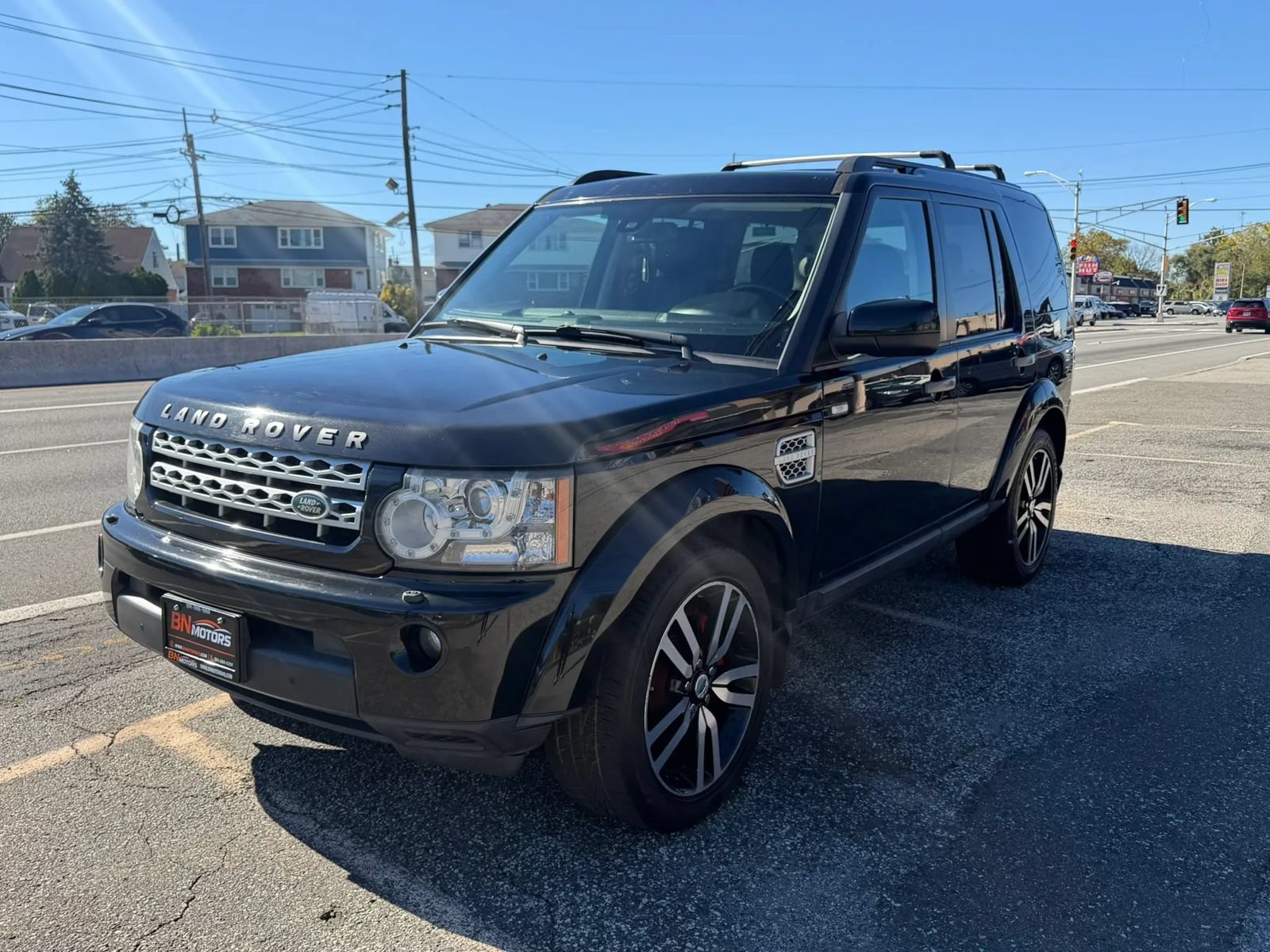 Used 2012 Land Rover LR4 HSE LUX w/ Luxury Pkg AWD/4WD image 2
