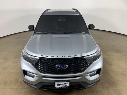 Certified 2024 Ford Explorer ST AWD/4WD image 4