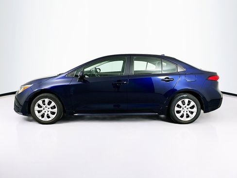 Used 2024 Toyota Corolla LE FWD image 4