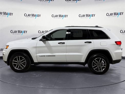 Used 2021 Jeep Grand Cherokee Limited image 2