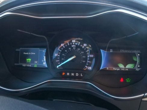 Used 2018 Ford Fusion S image 22