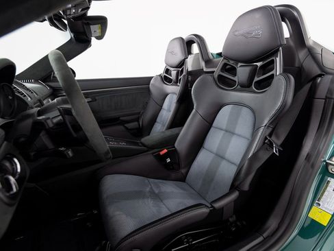 Certified 2024 Porsche 718 Boxster Spyder RS image 5