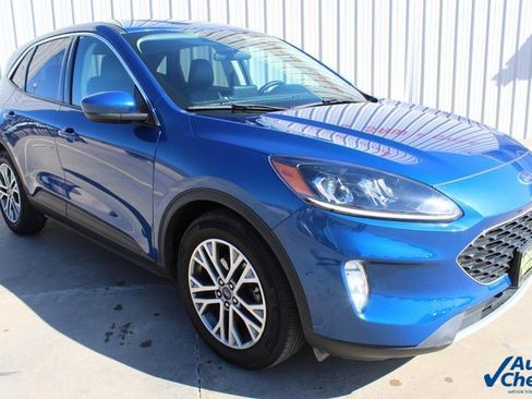 Used 2022 Ford Escape SEL image 4