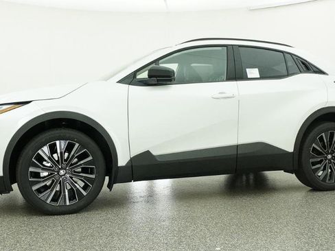New 2026 Toyota C-HR AWD/4WD image 10