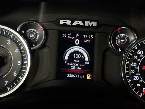 Used 2024 RAM 2500 Big Horn w/ Bed Utility Group image 28