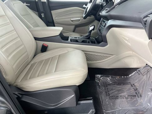 Used 2019 Ford Escape SEL AWD/4WD image 33