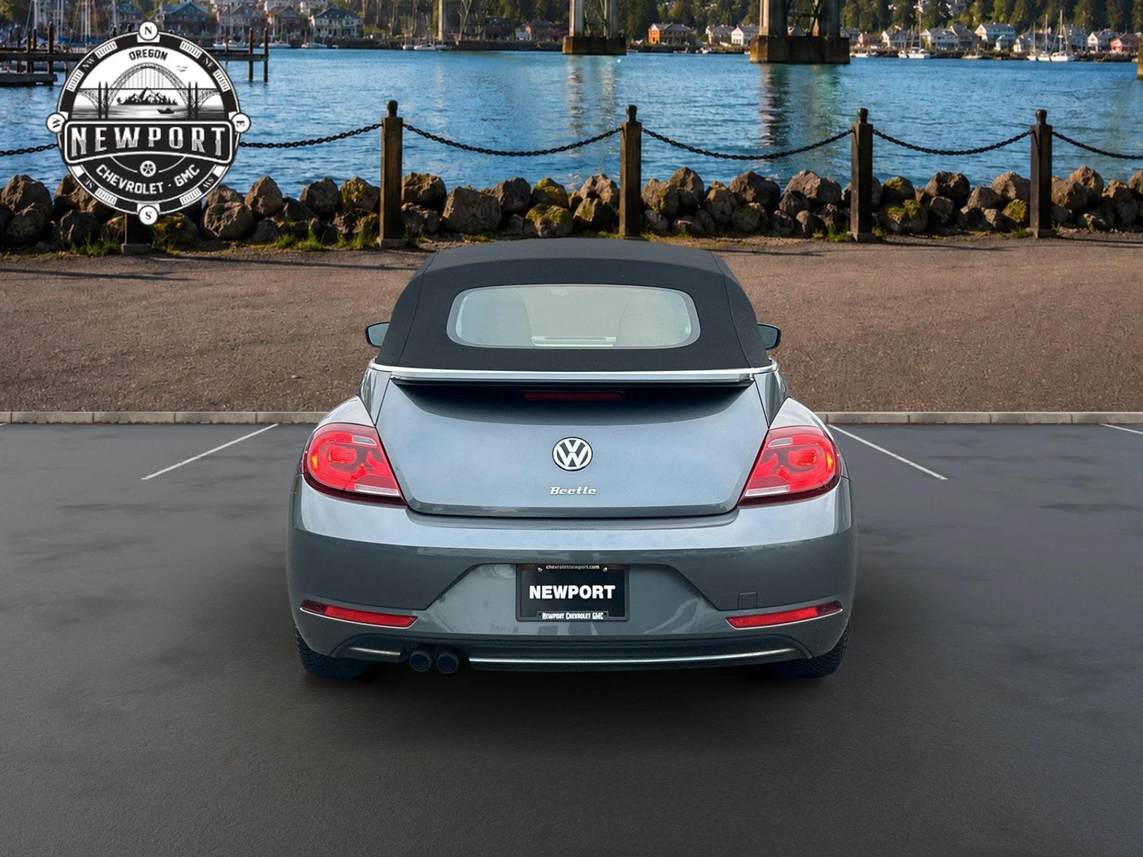 Used 2019 Volkswagen Beetle 2.0T SE FWD image 6