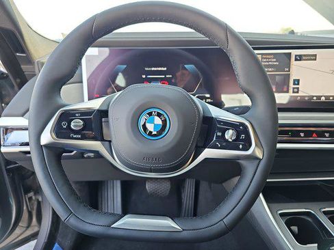 New 2025 BMW i7 eDrive50 image 19