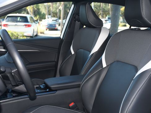 Certified 2025 Toyota Camry SE image 11