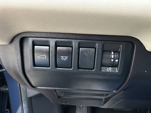 Used 2023 Subaru Ascent Limited w/ Technology Package AWD/4WD image 37