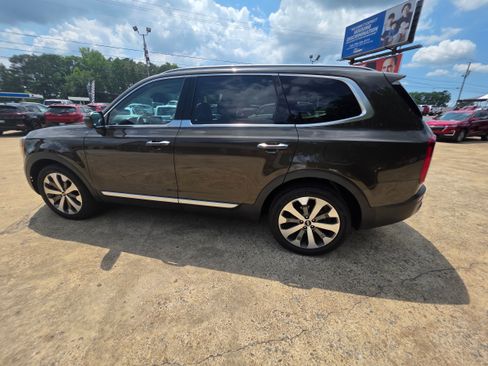 Used 2020 Kia Telluride S FWD image 7