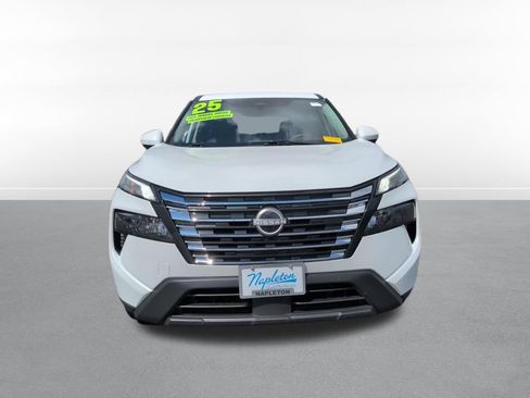 Used 2025 Nissan Rogue SV AWD/4WD image 11