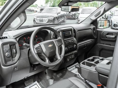 Used 2025 Chevrolet Silverado 1500 W/T RWD image 8