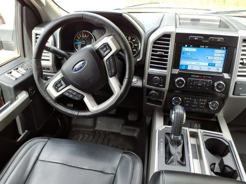 Used 2016 Ford F150 Lariat AWD/4WD image 20