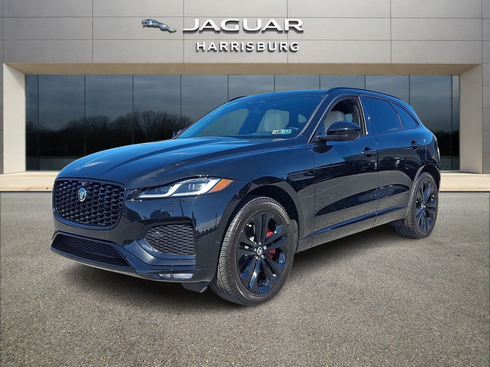 Used 2026 Jaguar F-PACE R-Dynamic S AWD/4WD image 1