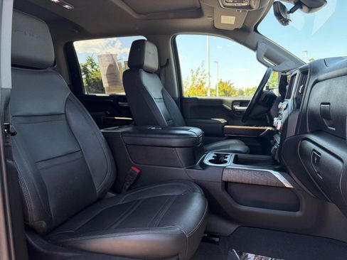 Used 2021 GMC Sierra 2500 Denali w/ Denali Black Diamond Edition AWD/4WD image 32