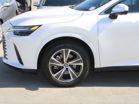Used 2024 Lexus RX 350 Premium w/ Cold Area Package FWD image 4