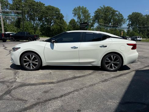 Used 2017 Nissan Maxima 3.5 SL FWD image 6