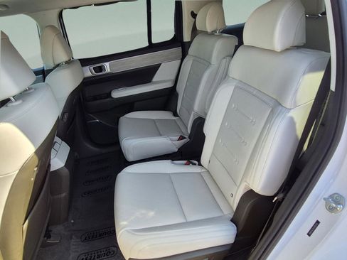 Used 2025 Hyundai Santa Fe Calligraphy FWD image 20