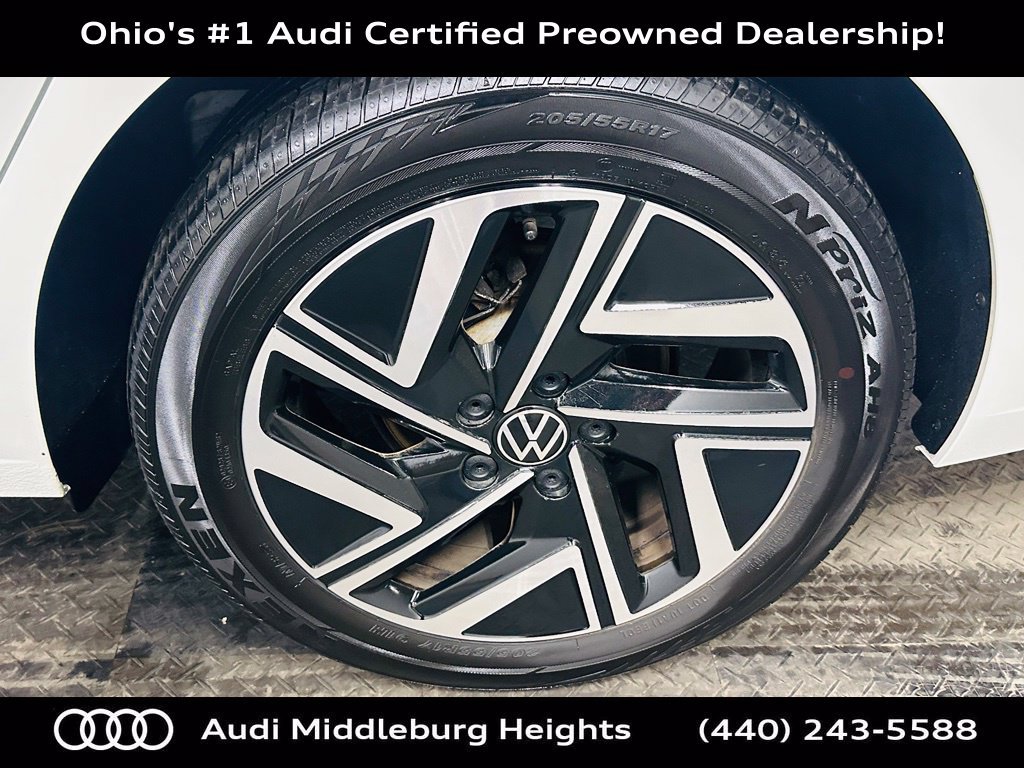 Used 2022 Volkswagen Jetta SEL FWD image 32