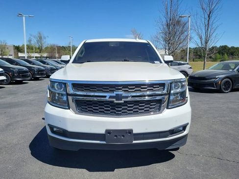Used 2016 Chevrolet Tahoe LT image 2