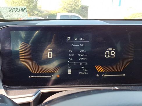 Used 2024 Kia Sorento S FWD image 9