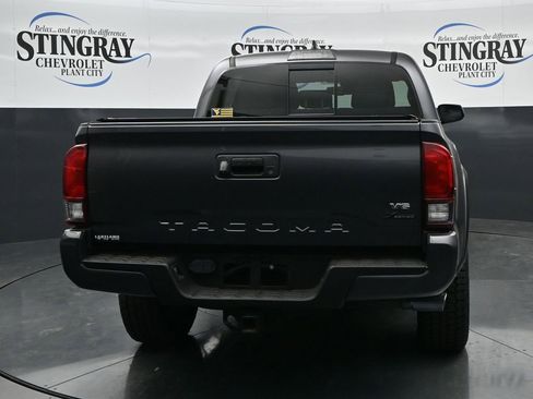 Used 2019 Toyota Tacoma SR5 RWD image 6