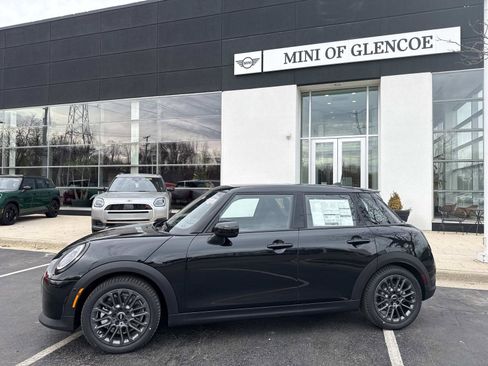 New 2026 MINI Cooper S FWD image 2