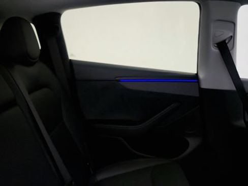 Used 2026 Tesla Model Y Long Range RWD image 53