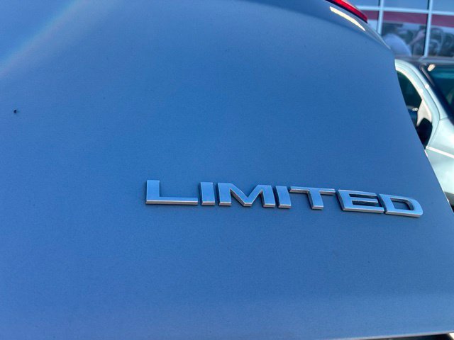 Used 2014 Jeep Cherokee Limited w/ Luxury Group FWD image 9