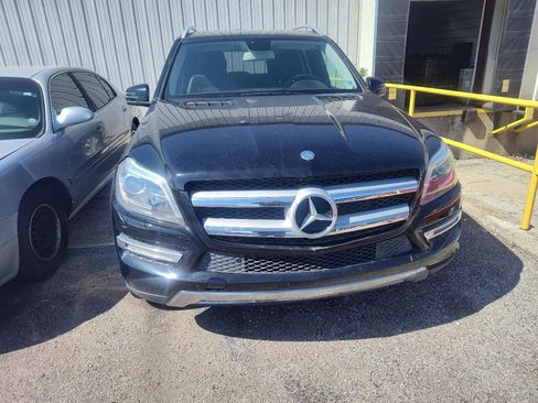 Used 2013 Mercedes-Benz GL 450 4MATIC image 1
