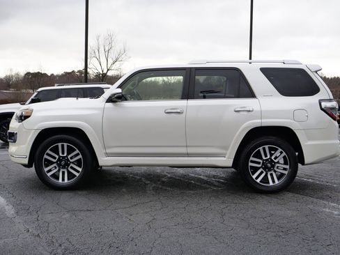 Used 2018 Toyota 4Runner Limited image 29