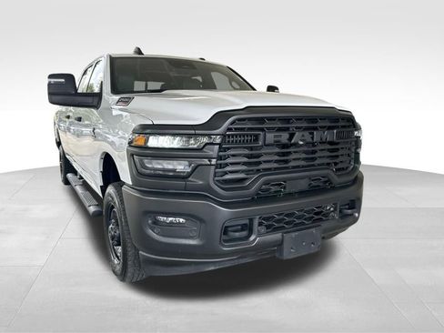 Used 2025 RAM 2500 Tradesman AWD/4WD image 2