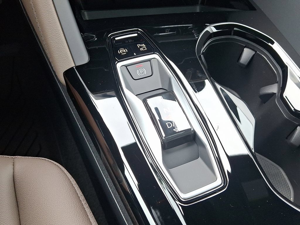 New 2026 Audi Q5 2.0T AWD/4WD image 7