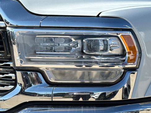 Used 2024 RAM 3500 Limited AWD/4WD image 4
