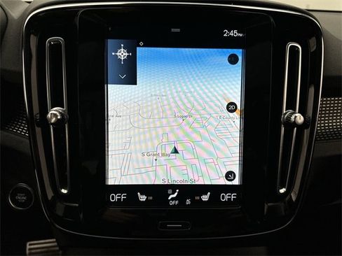 Used 2021 Volvo XC40 T5 R-Design w/ Advanced Package image 18