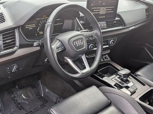 Used 2022 Audi Q5 2.0T Premium Plus w/ Premium Plus Package AWD/4WD image 16